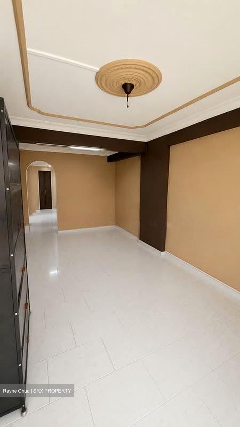 Blk 28 New Upper Changi Road (Bedok), HDB 3 Rooms #570784421